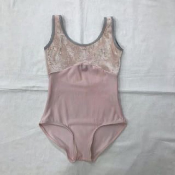 ISO YUMIKO LEOTARDS! - Picture 8 of 8